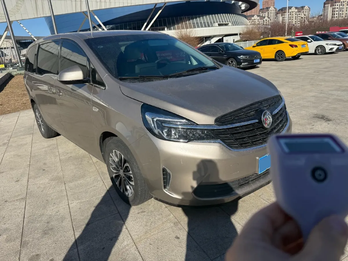 2022 Buick GL8 2.0T 237HP L4 9AT,autocango,china used car exporter,china ev exporter,chinese used car exporter,chinese used ev exporter