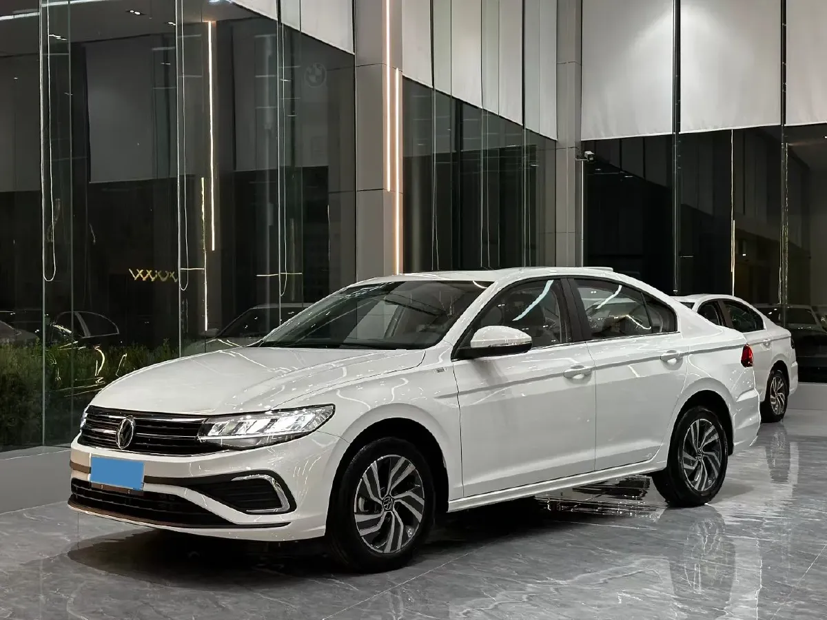2025 Volkswagen Bora 1.2T 116HP L4 7DCT,autocango,china used car exporter,china ev exporter,chinese used car exporter,chinese used ev exporter