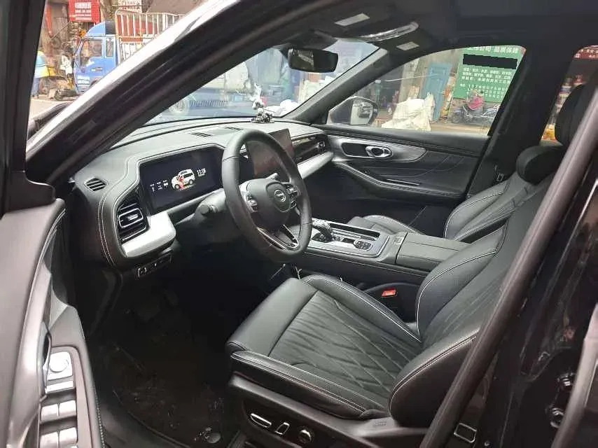 2025 GAC Trumpchi GS8 2.0T 252HP L4 8AT,autocango,china used car exporter,china ev exporter,chinese used car exporter,chinese used ev exporter