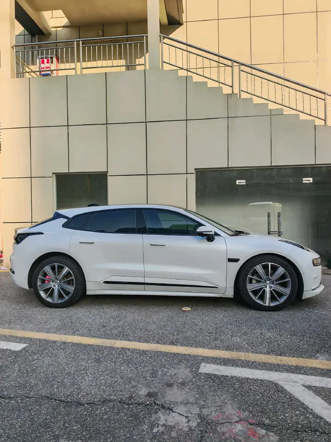 2021 Zeekr 001 BEV 86KWH,autocango,china used car exporter,china ev exporter,chinese used car exporter,chinese used ev exporter