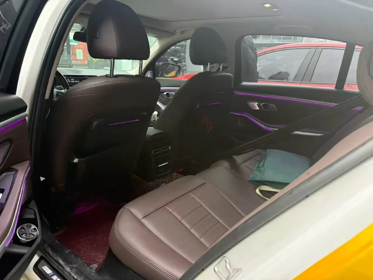 2020 BMW 3 Series 2.0T 156HP L4 8AT,autocango,china used car exporter,china ev exporter,chinese used car exporter,chinese used ev exporter