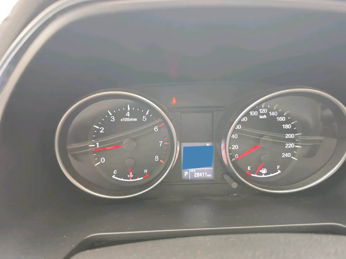 2023 Haval M6 1.5T 150HP L4 7DCT,autocango,china used car exporter,china ev exporter,chinese used car exporter,chinese used ev exporter