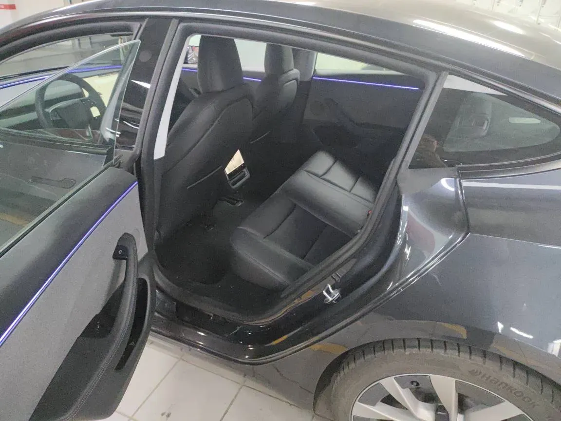 2025 Tesla Model 3 BEV 62.5KWH,autocango,china used car exporter,china ev exporter,chinese used car exporter,chinese used ev exporter