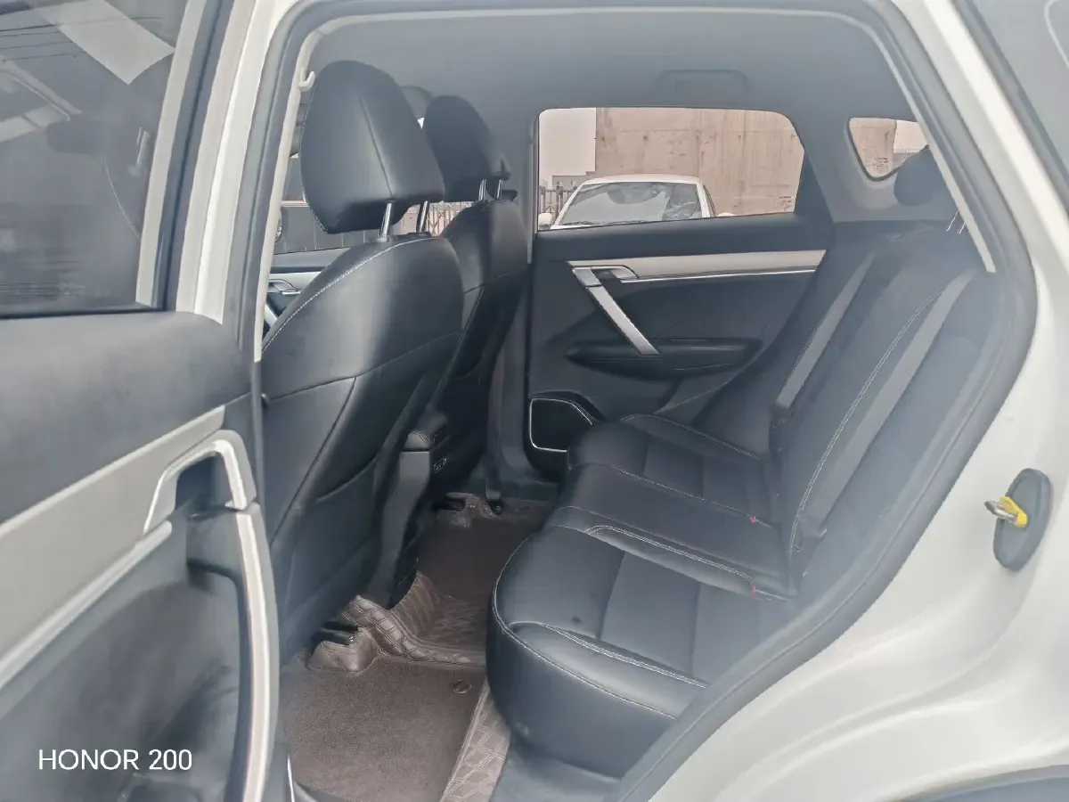 2025 Geely Coolray 1.5L 126HP L4 CVT,autocango,china used car exporter,china ev exporter,chinese used car exporter,chinese used ev exporter