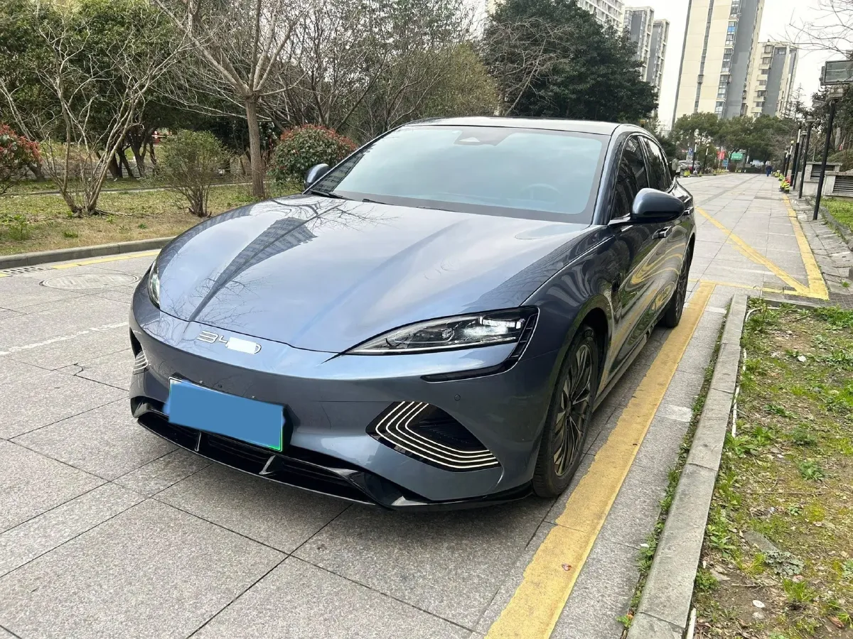 2023 BYD Seal BEV 61.4KWH,autocango,china used car exporter,china ev exporter,chinese used car exporter,chinese used ev exporter