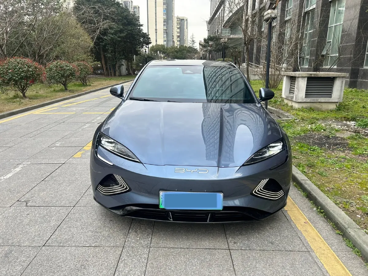 2023 BYD Seal BEV 61.4KWH,autocango,china used car exporter,china ev exporter,chinese used car exporter,chinese used ev exporter