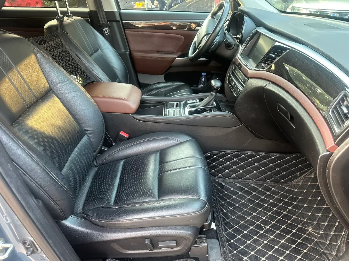 2017 GAC Trumpchi GS8 2.0T 201HP L4 6AT,autocango,china used car exporter,china ev exporter,chinese used car exporter,chinese used ev exporter