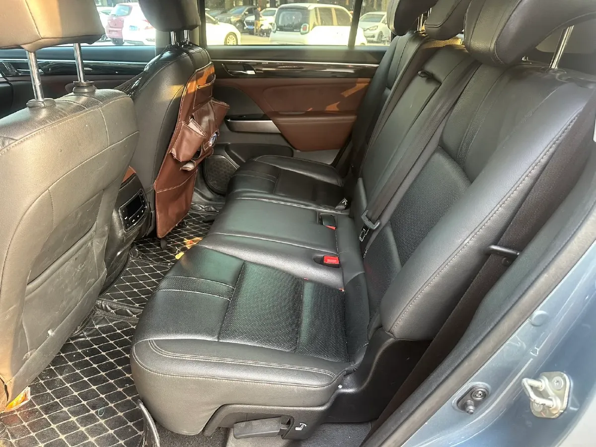 2017 GAC Trumpchi GS8 2.0T 201HP L4 6AT,autocango,china used car exporter,china ev exporter,chinese used car exporter,chinese used ev exporter