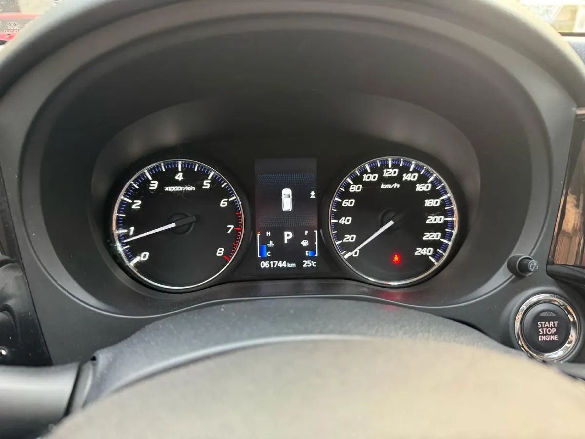 2020 Mitsubishi Outlander 2.0L 166HP L4 CVT,autocango,china used car exporter,china ev exporter,chinese used car exporter,chinese used ev exporter