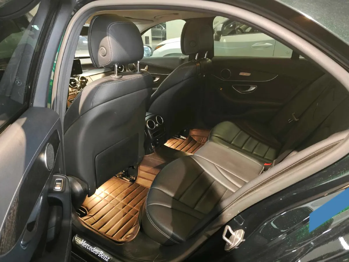 2021 Mercedes-Benz C Class 1.5T 156HP L4 9AT,autocango,china used car exporter,china ev exporter,chinese used car exporter,chinese used ev exporter