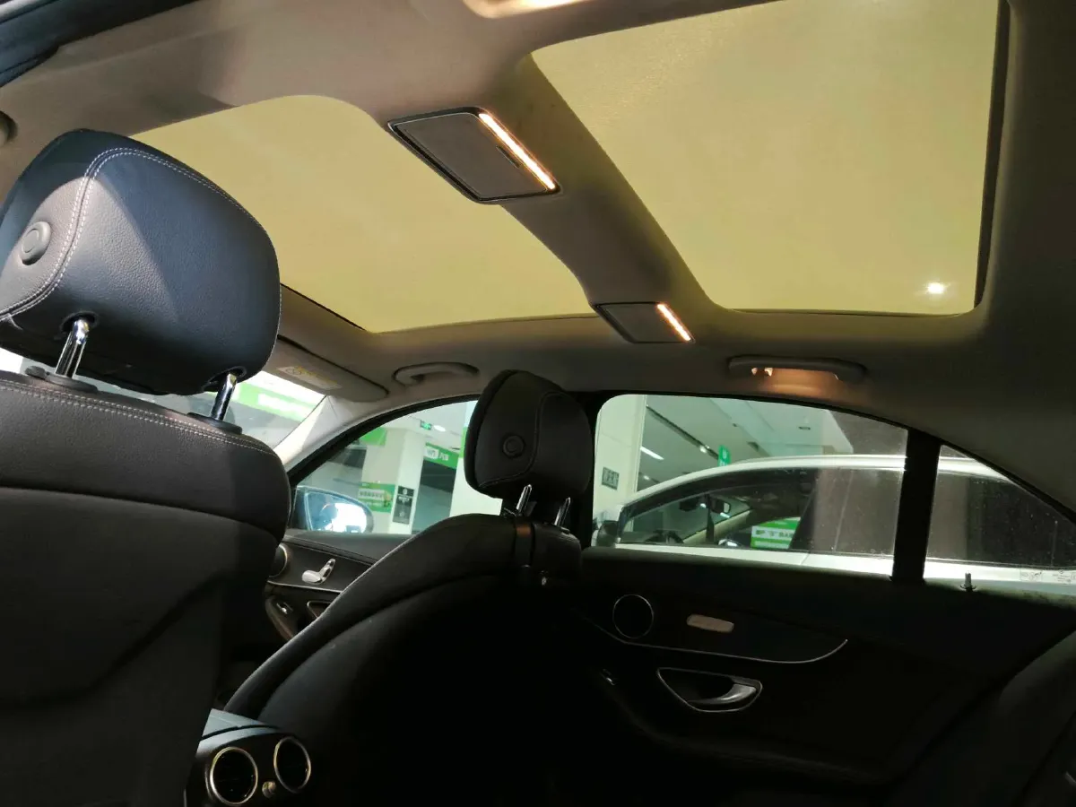 2021 Mercedes-Benz C Class 1.5T 156HP L4 9AT,autocango,china used car exporter,china ev exporter,chinese used car exporter,chinese used ev exporter