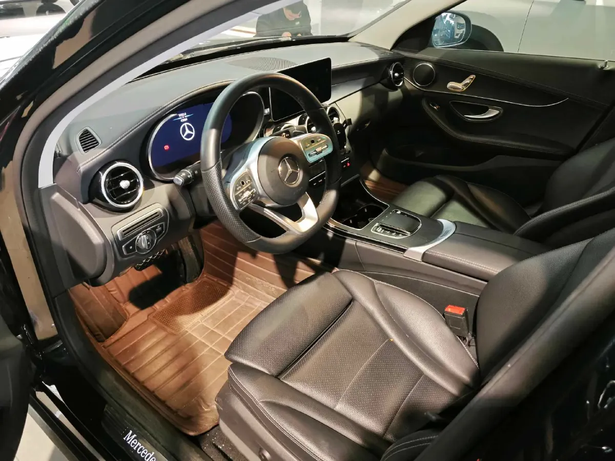 2021 Mercedes-Benz C Class 1.5T 156HP L4 9AT,autocango,china used car exporter,china ev exporter,chinese used car exporter,chinese used ev exporter