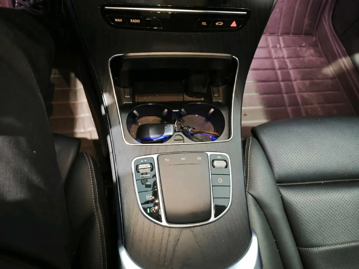 2021 Mercedes-Benz C Class 1.5T 156HP L4 9AT,autocango,china used car exporter,china ev exporter,chinese used car exporter,chinese used ev exporter