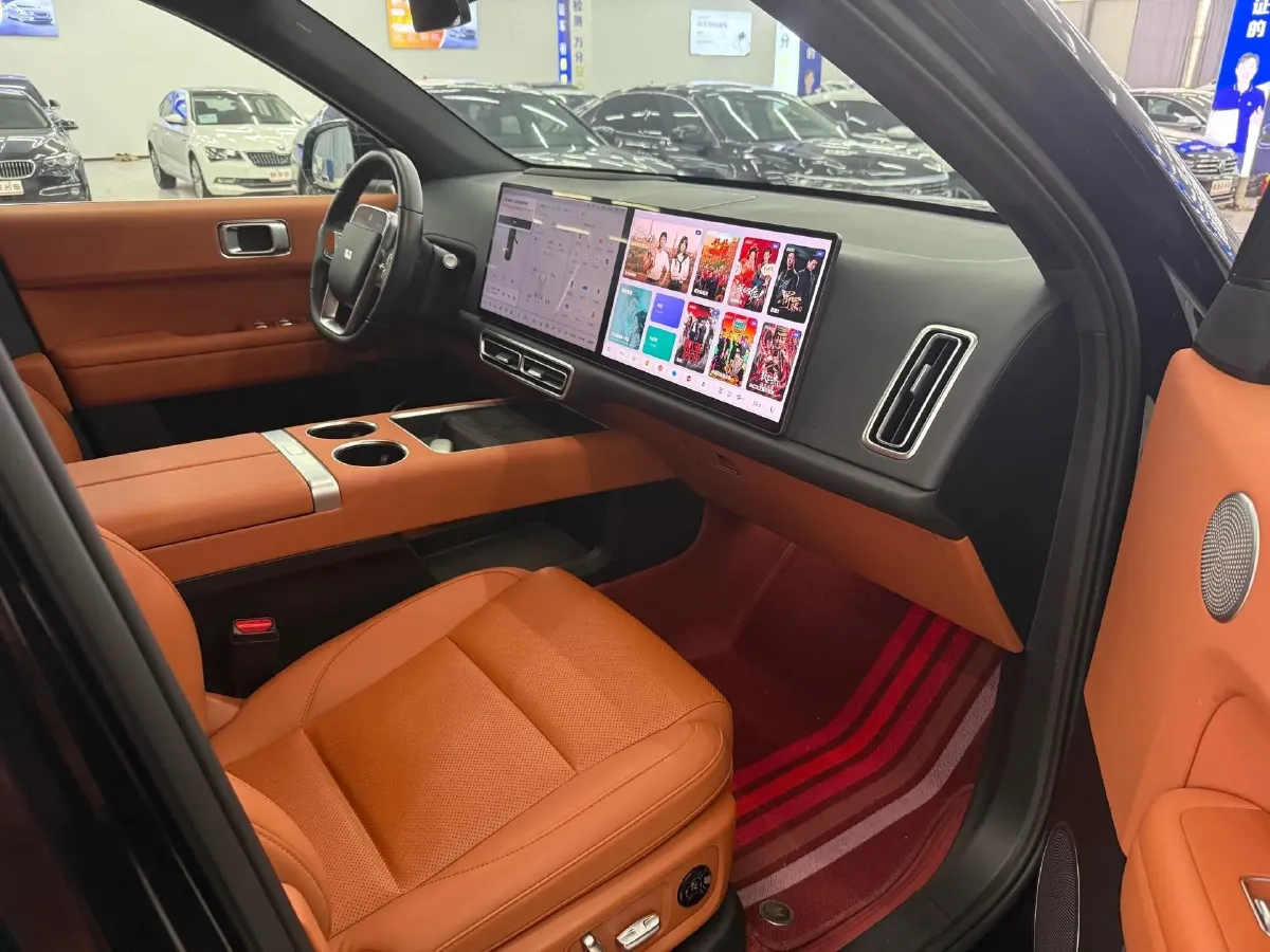 2025 Li L6 Range Extended 154HP L4 REEV,autocango,china used car exporter,china ev exporter,chinese used car exporter,chinese used ev exporter