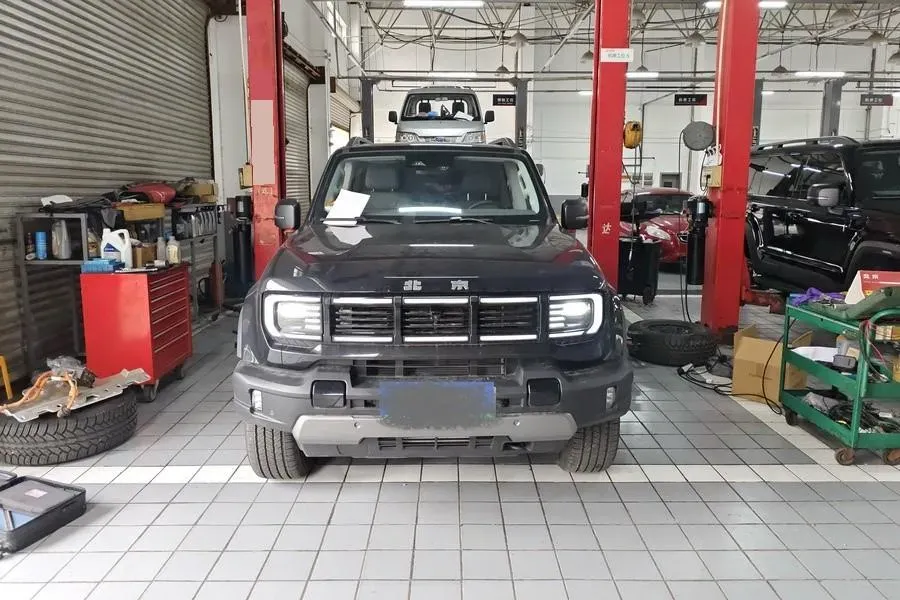 2025 Beijing BJ40 REEV REEV 188HP REEV 40.3KWH,autocango,china used car exporter,china ev exporter,chinese used car exporter,chinese used ev exporter