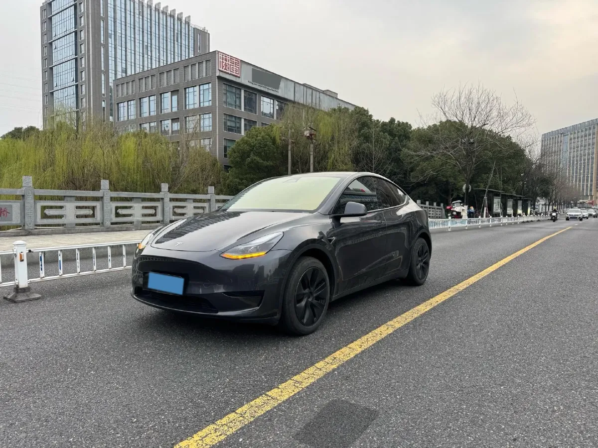 2024 Iveco OuSheng BEV 77.28KWH,autocango,china used car exporter,china ev exporter,chinese used car exporter,chinese used ev exporter