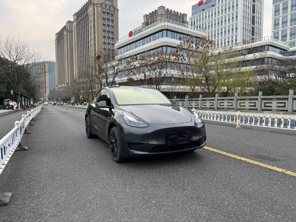 2024 Iveco OuSheng BEV 77.28KWH,autocango,china used car exporter,china ev exporter,chinese used car exporter,chinese used ev exporter