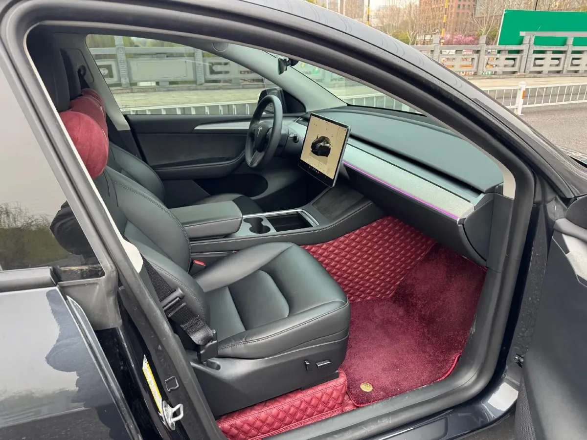 2024 Iveco OuSheng BEV 77.28KWH,autocango,china used car exporter,china ev exporter,chinese used car exporter,chinese used ev exporter