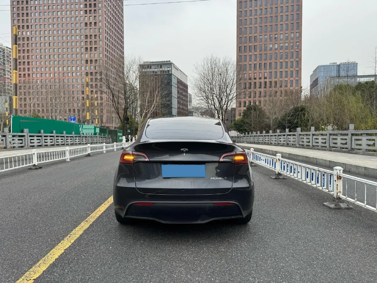 2024 Iveco OuSheng BEV 77.28KWH,autocango,china used car exporter,china ev exporter,chinese used car exporter,chinese used ev exporter