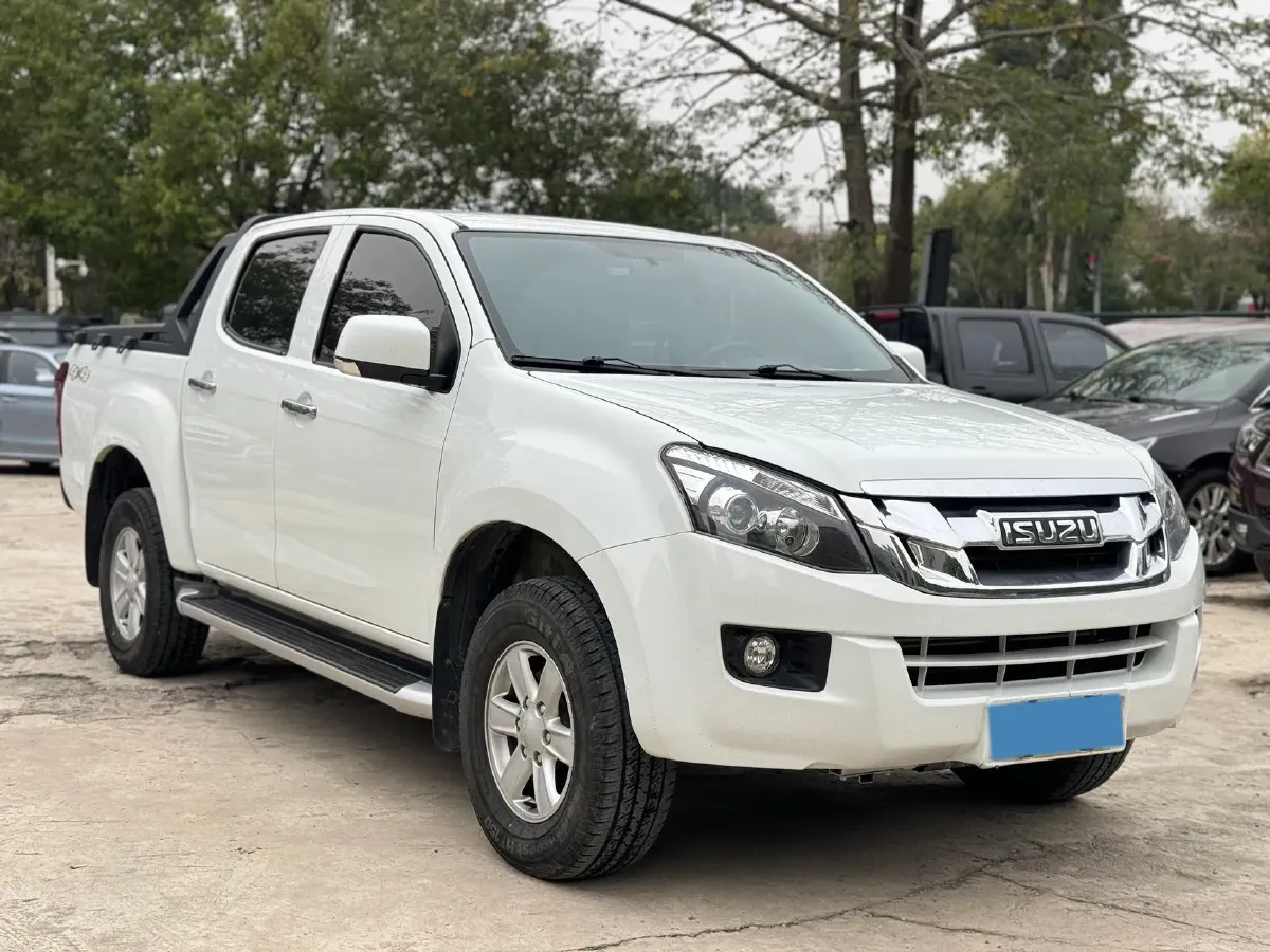 2020 Isuzu LingTuo 2.5T 150HP L4 6AT,autocango,china used car exporter,china ev exporter,chinese used car exporter,chinese used ev exporter