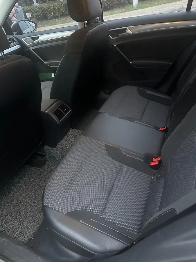 2018 Volkswagen Golf 1.6L 110HP L4 6AT,autocango,china used car exporter,china ev exporter,chinese used car exporter,chinese used ev exporter