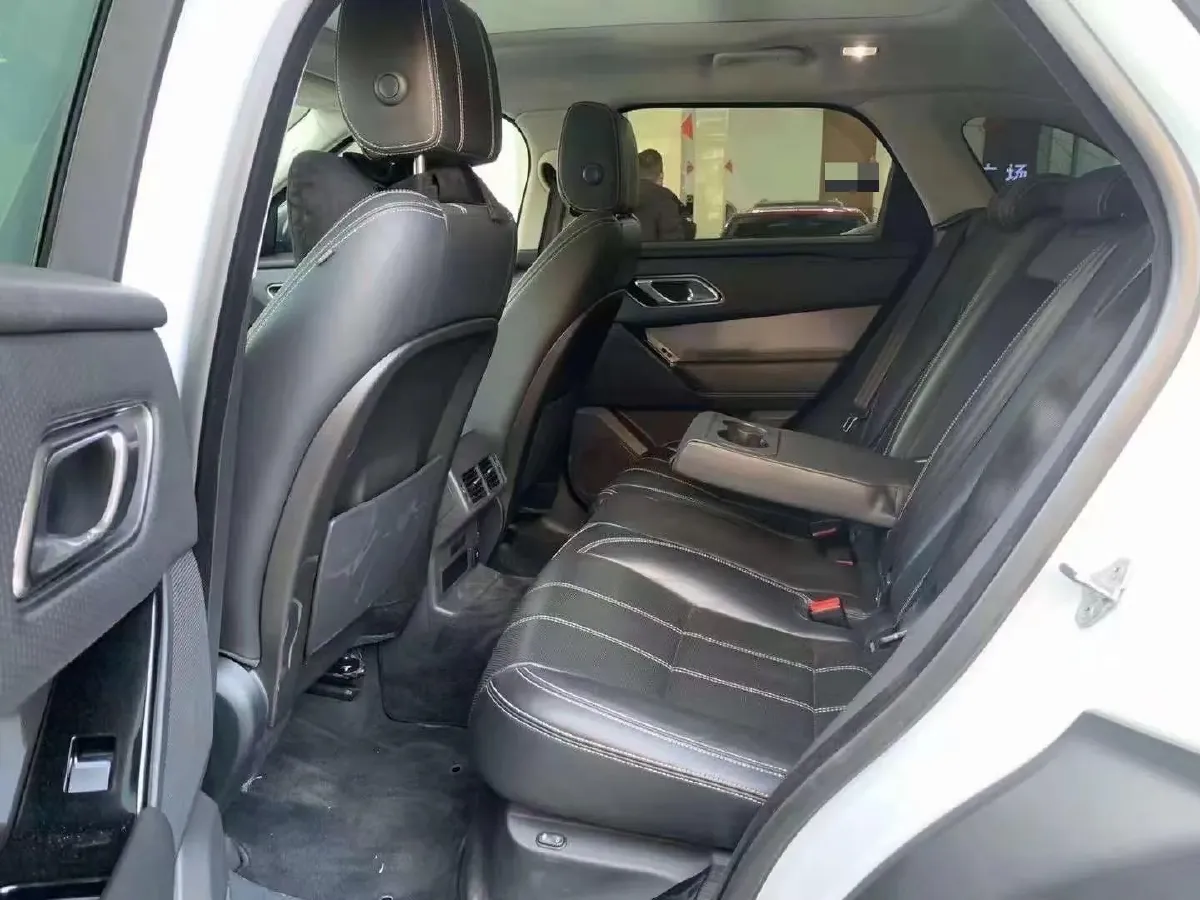 2018 Land Rover Range Rover Velar 2.0T 250HP L4 8AT,autocango,china used car exporter,china ev exporter,chinese used car exporter,chinese used ev exporter