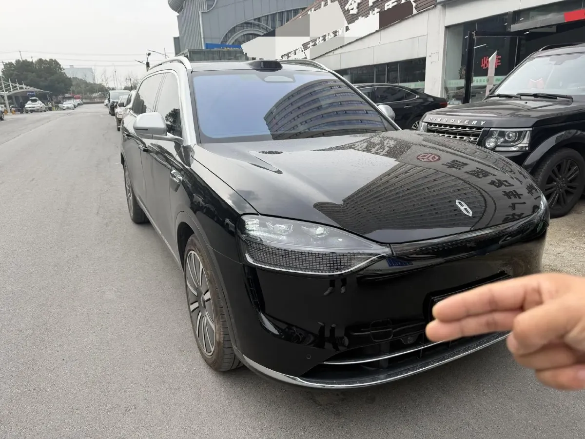 2025 AITO AITO M9 REEV 160HP REEV 52KWH,autocango,china used car exporter,china ev exporter,chinese used car exporter,chinese used ev exporter