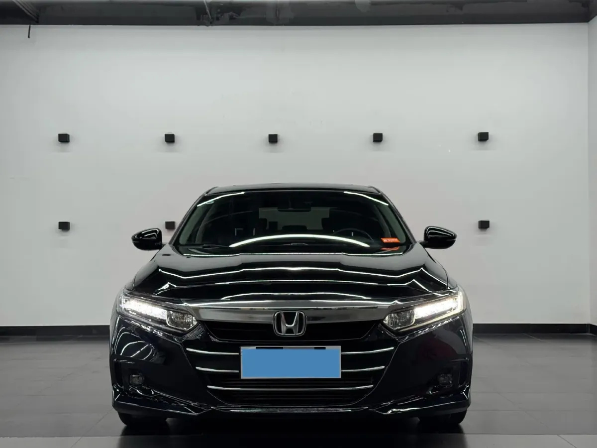 2022 Honda Accord 1.5T 194HP L4 CVT,autocango,china used car exporter,china ev exporter,chinese used car exporter,chinese used ev exporter