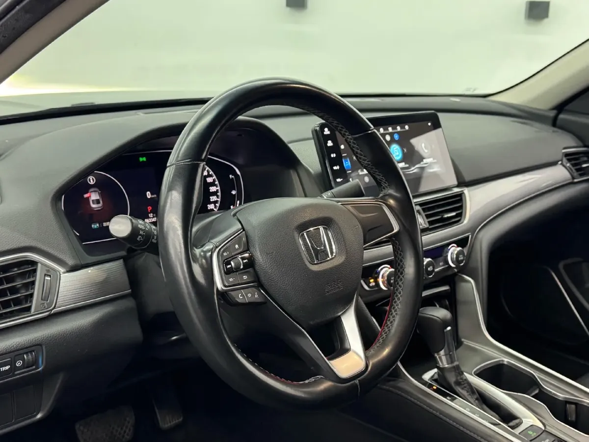 2022 Honda Accord 1.5T 194HP L4 CVT,autocango,china used car exporter,china ev exporter,chinese used car exporter,chinese used ev exporter