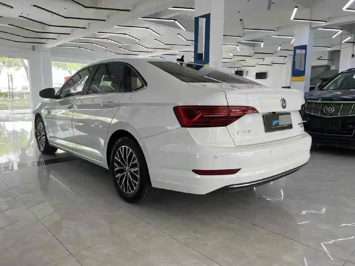 2021 Volkswagen Sagitar 1.2T 116HP L4 7DCT,autocango,china used car exporter,china ev exporter,chinese used car exporter,chinese used ev exporter