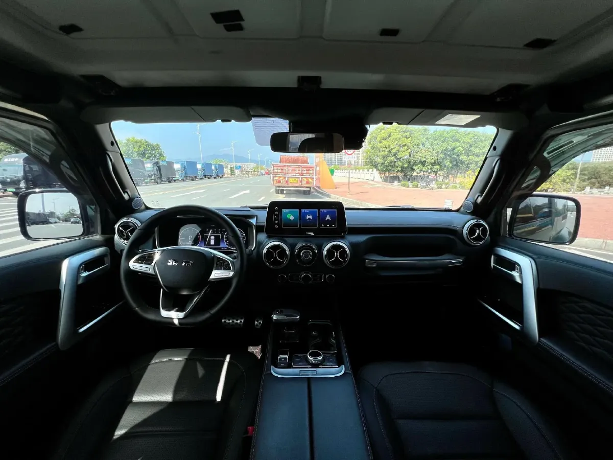 2020 Beijing BJ40 2.0T 224HP L4 8AT,autocango,china used car exporter,china ev exporter,chinese used car exporter,chinese used ev exporter