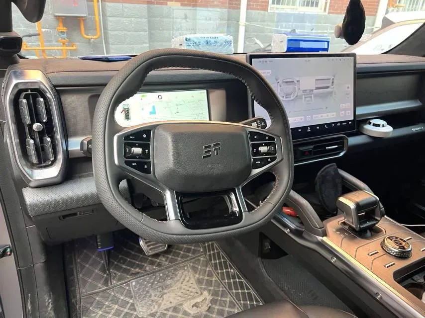 2023 Jetour Traveller 2.0T 254HP L4 7DCT,autocango,china used car exporter,china ev exporter,chinese used car exporter,chinese used ev exporter