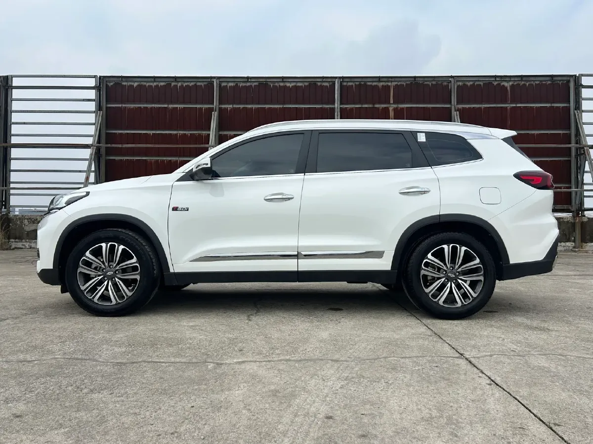 2019 Chery Tiggo 8 1.6T 197HP L4 7DCT,autocango,china used car exporter,china ev exporter,chinese used car exporter,chinese used ev exporter