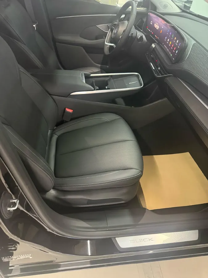 2026 Buick Larcosse 2.0T 237HP L4 9AT,autocango,china used car exporter,china ev exporter,chinese used car exporter,chinese used ev exporter