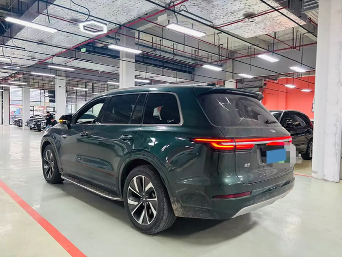 2021 Li ONE Range Extended 131HP REEV 40.5KWH,autocango,china used car exporter,china ev exporter,chinese used car exporter,chinese used ev exporter