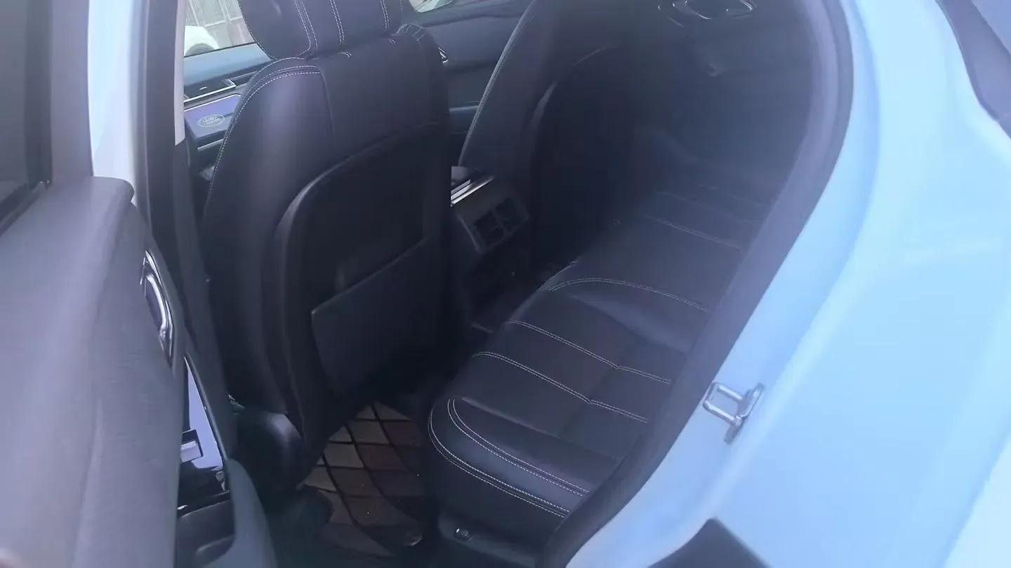 2018 Land Rover Range Rover Velar 3.0T 380HP V6 8AT,autocango,china used car exporter,china ev exporter,chinese used car exporter,chinese used ev exporter