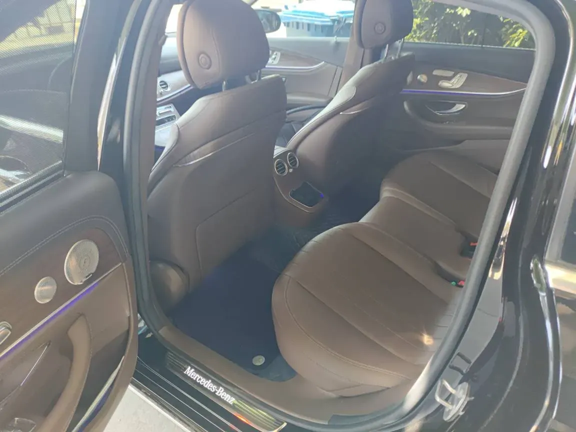 2021 Mercedes-Benz E Class 2.0T 258HP L4 9AT,autocango,china used car exporter,china ev exporter,chinese used car exporter,chinese used ev exporter