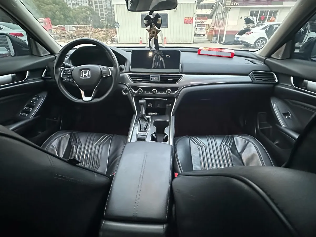 2022 Honda Accord 1.5T 194HP L4 CVT,autocango,china used car exporter,china ev exporter,chinese used car exporter,chinese used ev exporter