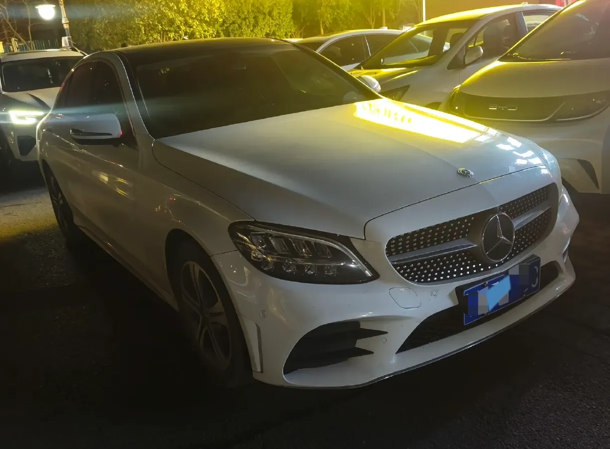 2021 Mercedes-Benz C Class 1.5T 184HP L4 9AT,autocango,china used car exporter,china ev exporter,chinese used car exporter,chinese used ev exporter