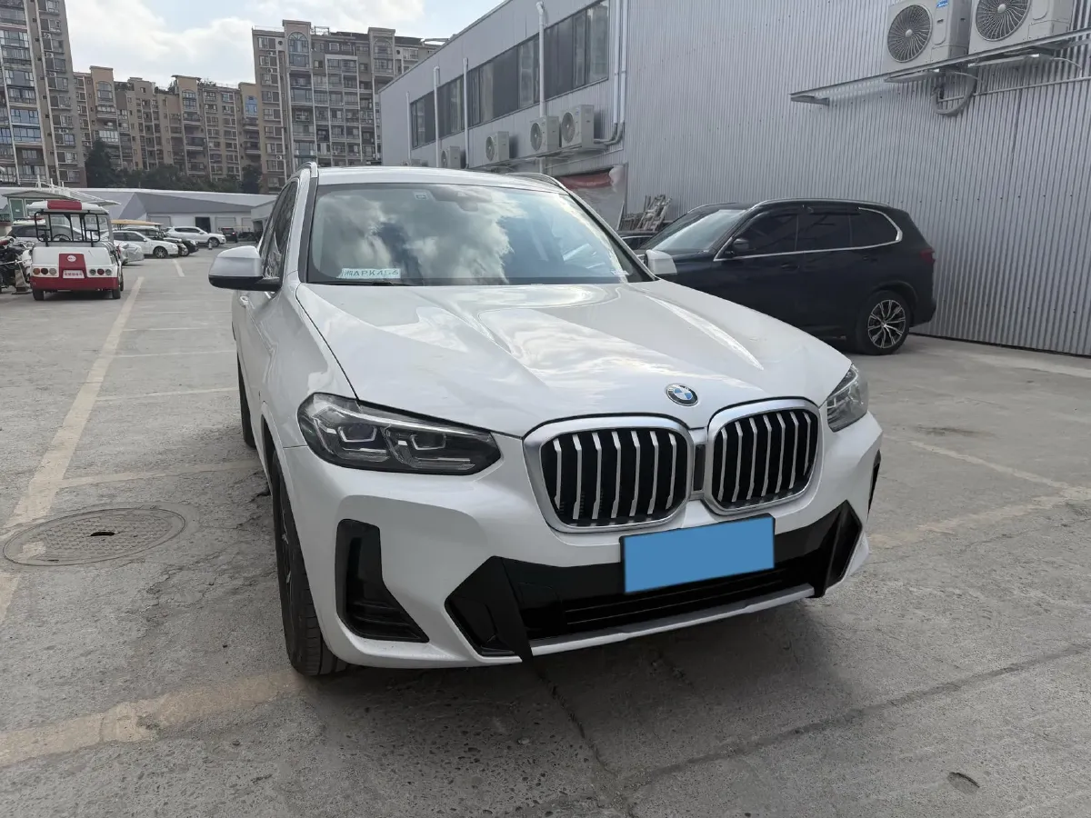 2023 BMW X3 2.0T 184HP L4 8AT,autocango,china used car exporter,china ev exporter,chinese used car exporter,chinese used ev exporter