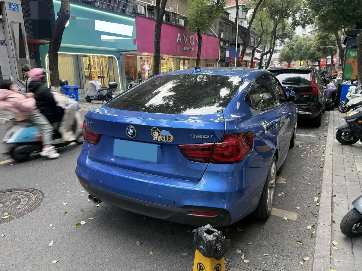 2020 BMW 3 Series GT 2.0T 184HP L4 8AT,autocango,china used car exporter,china ev exporter,chinese used car exporter,chinese used ev exporter