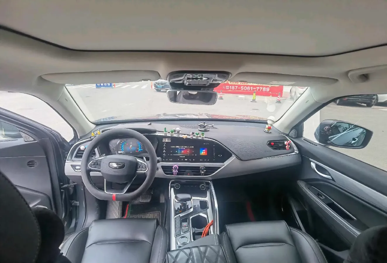 2019 Geely Tugella 1.5T 177HP L3 7DCT,autocango,china used car exporter,china ev exporter,chinese used car exporter,chinese used ev exporter