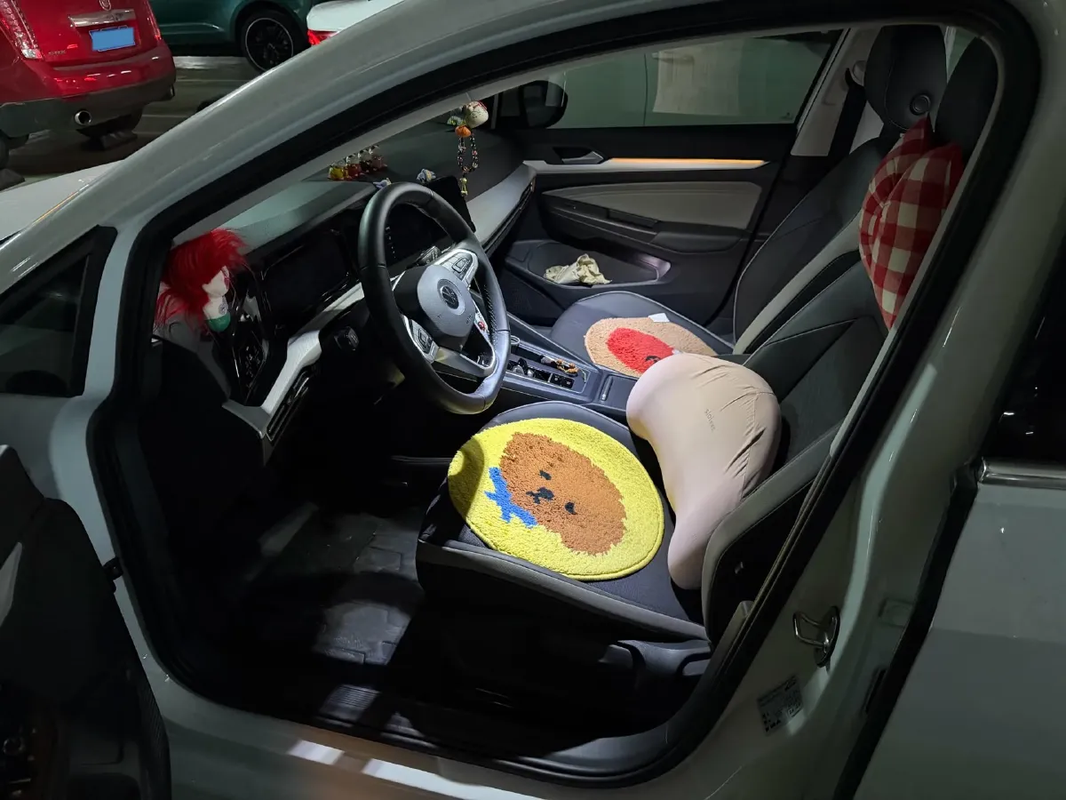 2021 Volkswagen Golf 1.4T 150HP L4 7DCT,autocango,china used car exporter,china ev exporter,chinese used car exporter,chinese used ev exporter