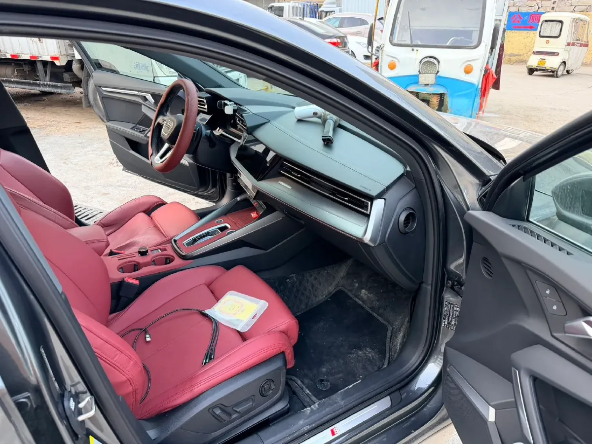 2025 Audi A3 1.5T 160HP L4 7DCT,autocango,china used car exporter,china ev exporter,chinese used car exporter,chinese used ev exporter