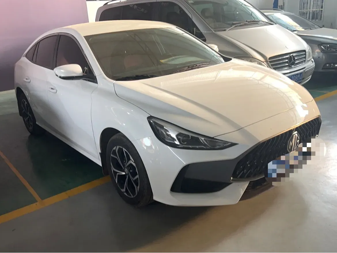 2023 MG 5 1.5L 129HP L4 5MT,autocango,china used car exporter,china ev exporter,chinese used car exporter,chinese used ev exporter