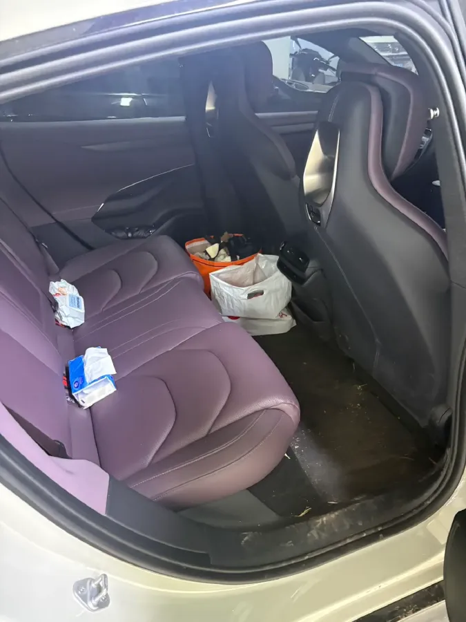 2024 MI SU7 BEV 94.3KWH,autocango,china used car exporter,china ev exporter,chinese used car exporter,chinese used ev exporter