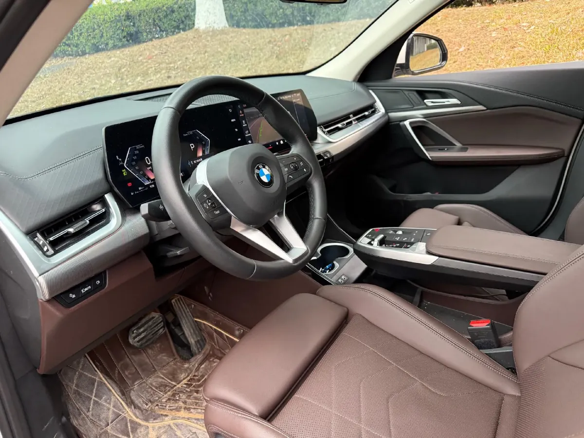 2024 BMW X2 2.0T 204HP L4 7DCT,autocango,china used car exporter,china ev exporter,chinese used car exporter,chinese used ev exporter