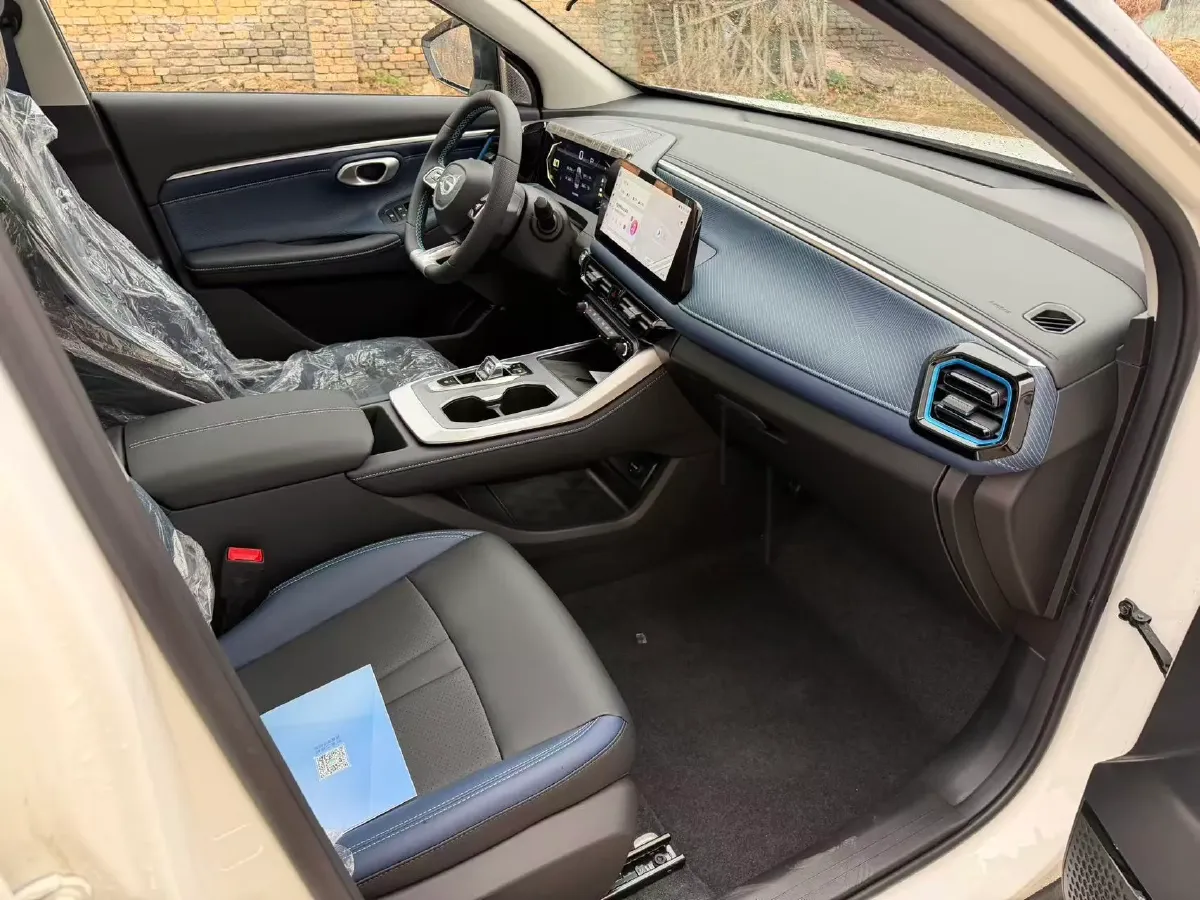 2026 GAC Trumpchi GS3 1.5T 177HP L4 7DCT,autocango,china used car exporter,china ev exporter,chinese used car exporter,chinese used ev exporter