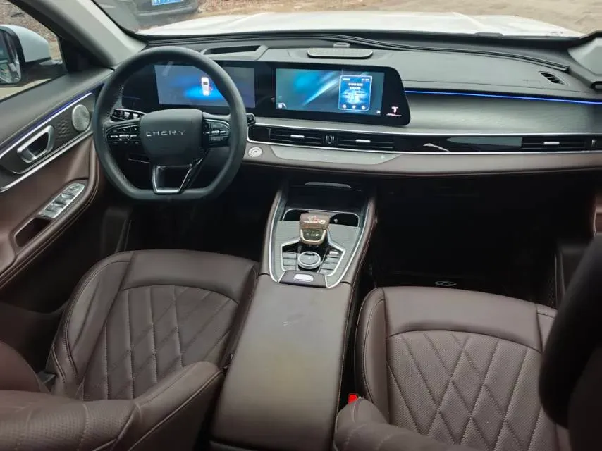 2022 Chery Tiggo 8 PRO 1.6T 197HP L4 7DCT,autocango,china used car exporter,china ev exporter,chinese used car exporter,chinese used ev exporter