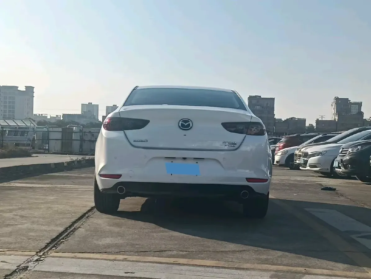 2022 Mazda 3 Axela 2.0L 158HP L4 6AT,autocango,china used car exporter,china ev exporter,chinese used car exporter,chinese used ev exporter